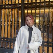 Profesor imparte clases de primaria y ESO